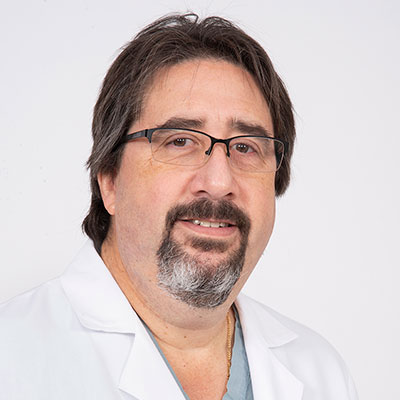 Dr. Orlando López de Victoria